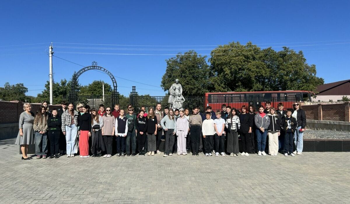 photo_5456149500642064770_y